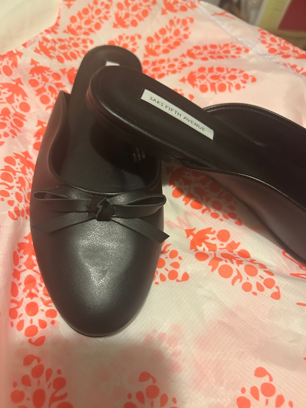 Saks slides - Picture 2 of 8